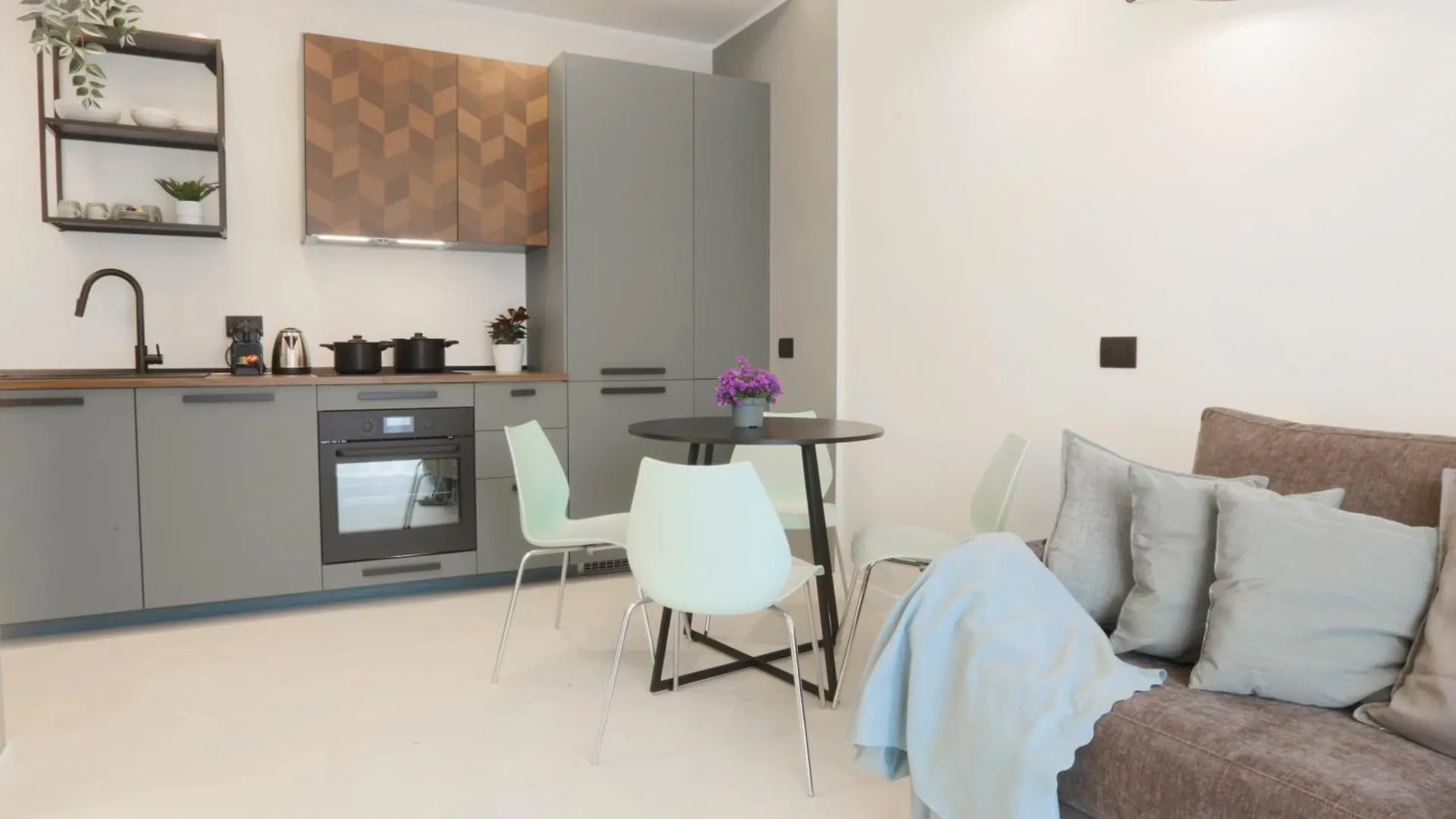 Apartment Central Station Modern Flat W/Private Parking Milan